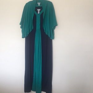 Sleeveless maxi dress with matching jacket.